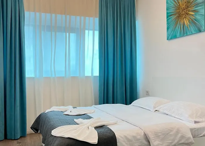 Central Bright Apartments -2 Rooms-Self Checkin Iasi
