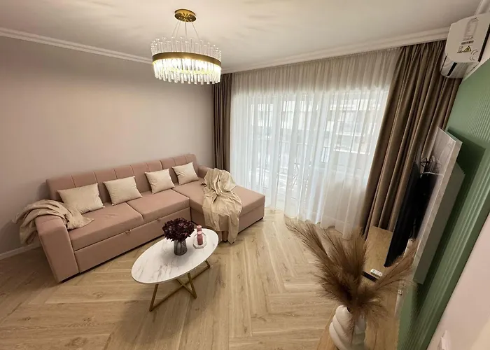 Green Tower Accommodation By Gap And Underground Parking Option Iasi